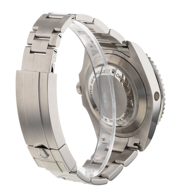 Rolex Sea-Dweller 126600 Image 3